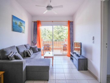 LIMNARIA GARDENS (Block B), Kato Paphos (Ref: 6481)